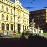  Piazza Bovio